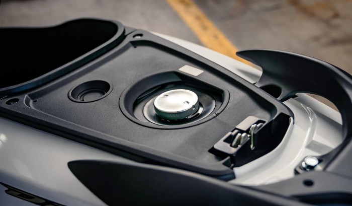4.9L Fuel Tank