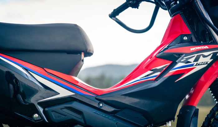 Low Seat Height & Step Through Design Low Seat Height & Step Through Design